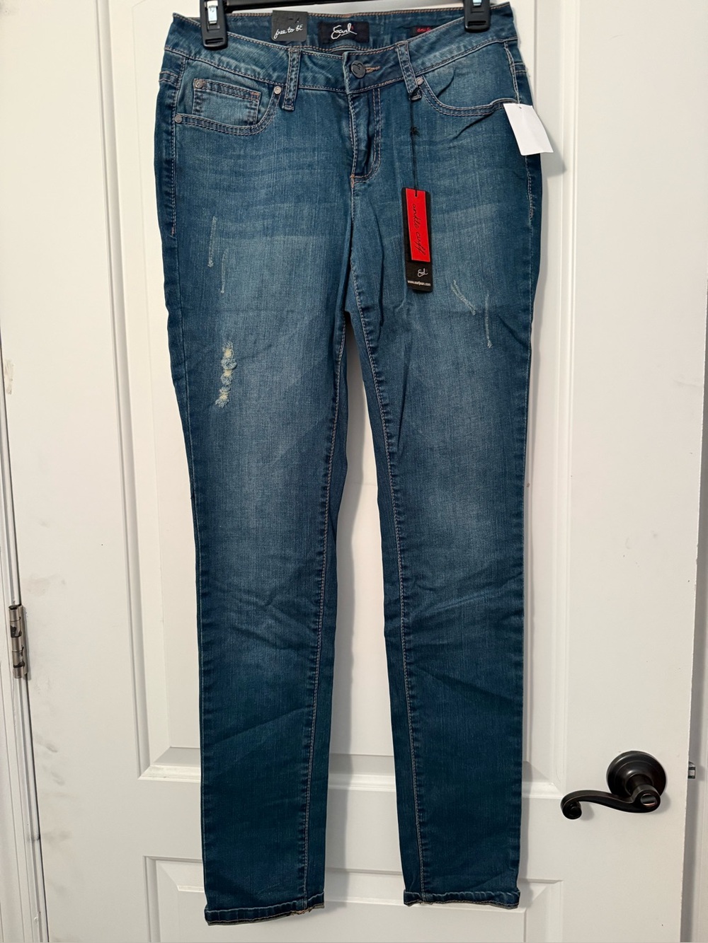 NWT Earl Skinny Ankle Cuff denim Jeans sz. 6 NEW